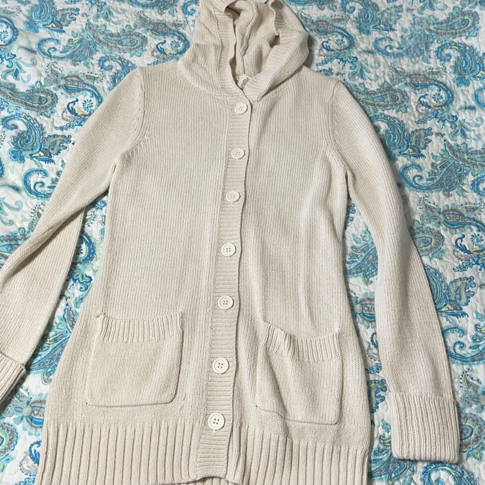 Button hooded cardigan